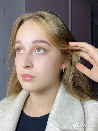 Мастер бровист