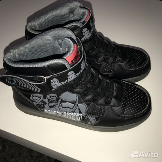 Ботинки демисезонные