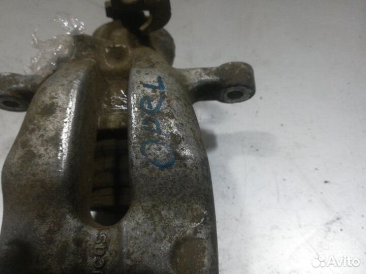 Суппорт задний Opel Astra H