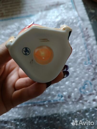 Фарфоровая новогодняя игрушка