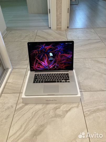 Apple MacBook Pro 15 нов