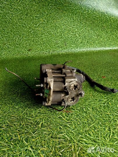 Блок ABS для Ауди 80 Б3 1.8л 1990г