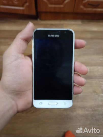 Samsung Galaxy J1 Mini Prime (2016) SM-J106F/DS, 8 ГБ