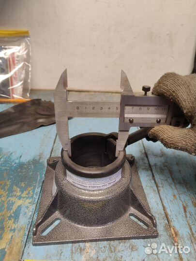 Крепление сиденья к стойке 73мм