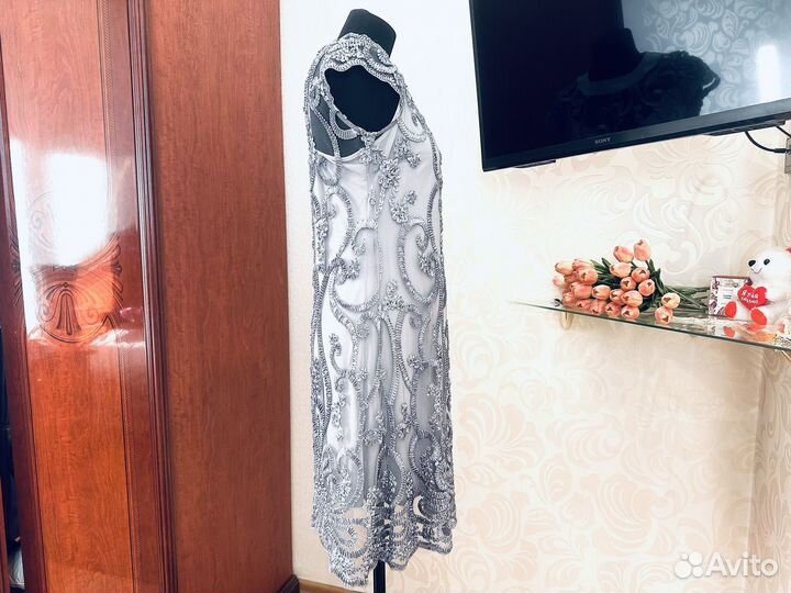 Нарядное кружевное платье 44 46 Bella Donna