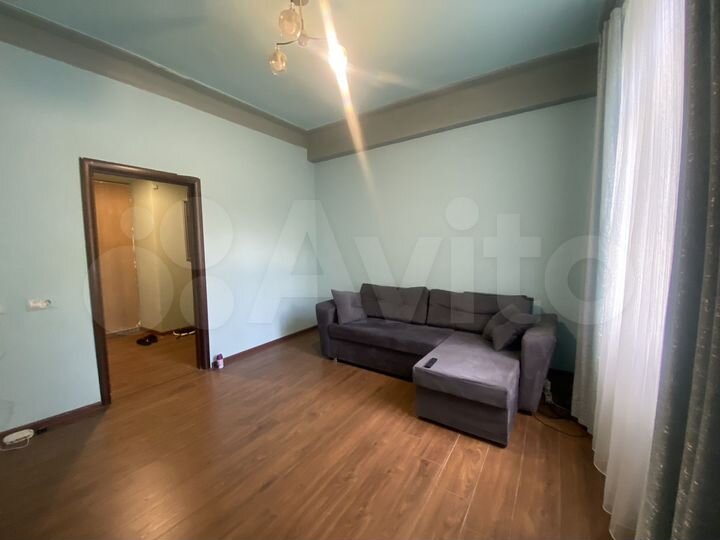 2-к. квартира, 54 м², 2/6 эт.