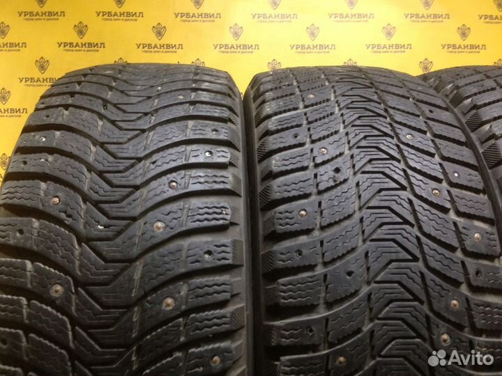 Michelin X-Ice North XIN3 215/55 R16 97T