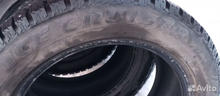 Bridgestone Ice Cruiser 7000 205/55 R16