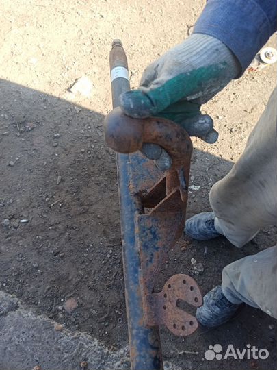 Фаркоп на ваз 2107