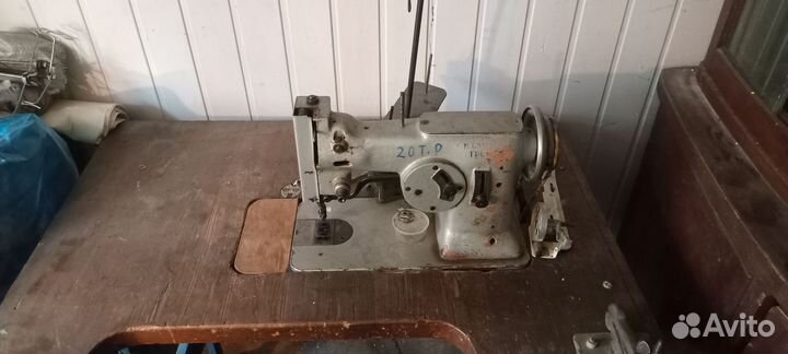 Промышленная швейная машина