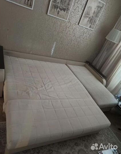 Угловой диван