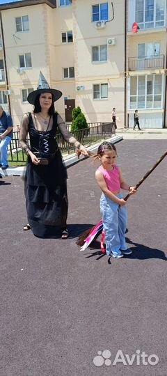 Костюм, платье