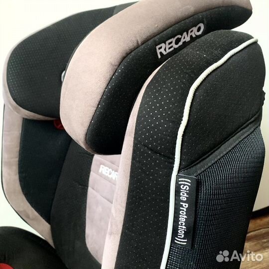 Детское автокресло Recaro Monza Nova