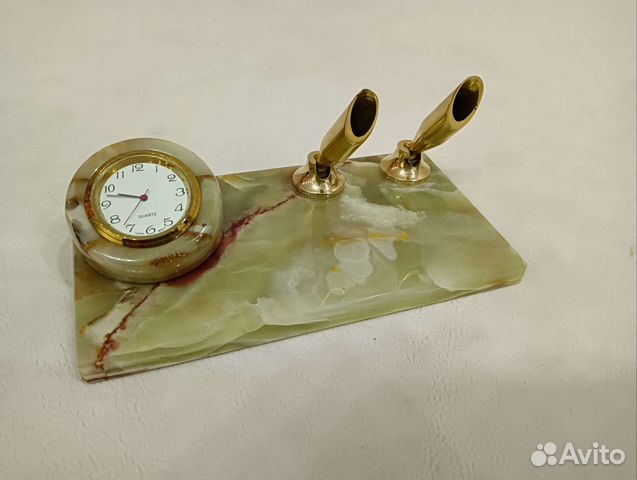 Письменный набор с часами из оникса