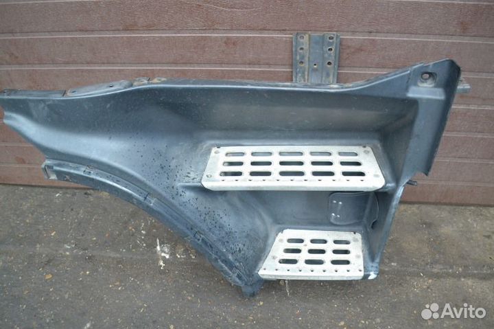 Корпус основной подножки, правый volvo FH (01.05)