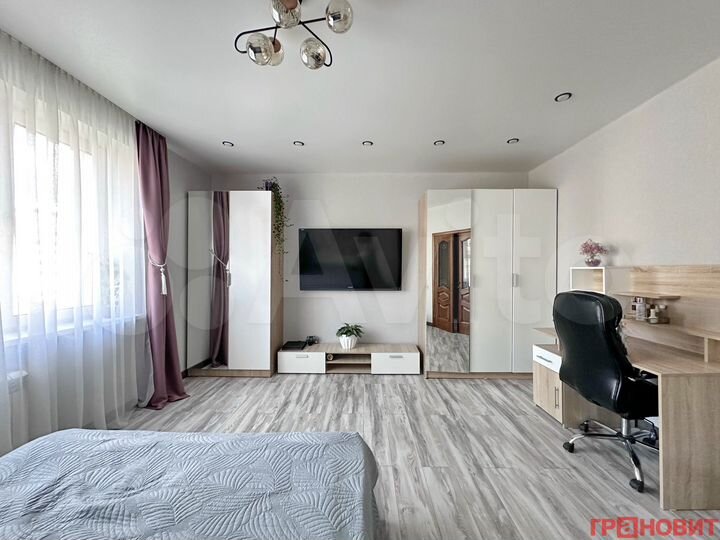 3-к. квартира, 84,2 м², 3/10 эт.