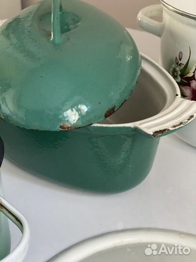 Советская посуда эмалированная, латка, кастрюли