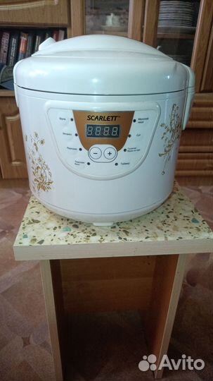 Мультиварка Scarlett SC-410