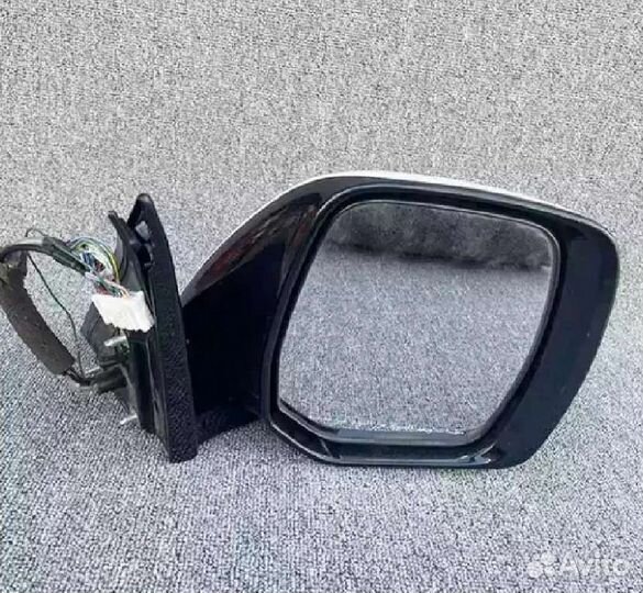 Зеркало правое Nissan Infiniti Y62 Z62