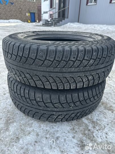 Matador MP 30 Sibir Ice 2 215/70 R16
