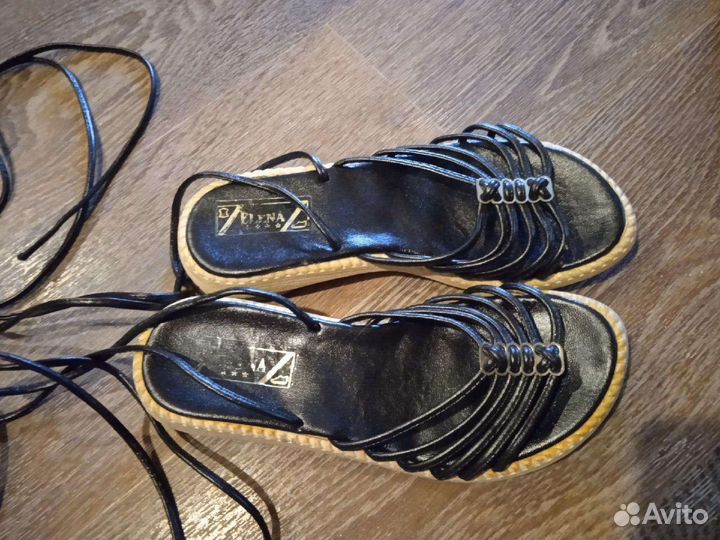 Сандалии на шнуровке женские 36 размер