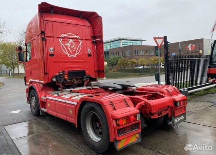 Pазбираем грузовик Scania 4 series 1996-2005