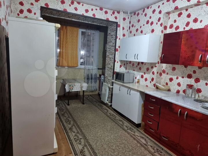 3-к. квартира, 70 м², 2/5 эт.