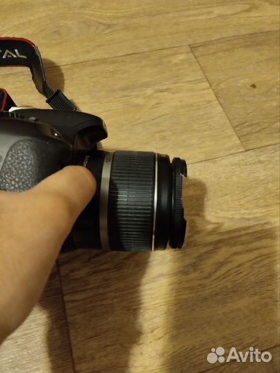 Canon EOS 550D+карта памяти+переходник+сумка