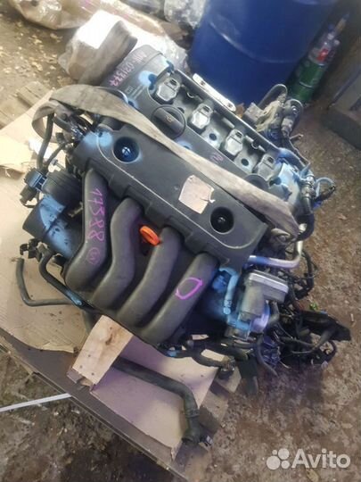 Двигатель volkswagen AWX