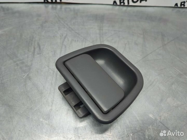 Ручка боковых обшивок багажника BMW 7 серия Е65