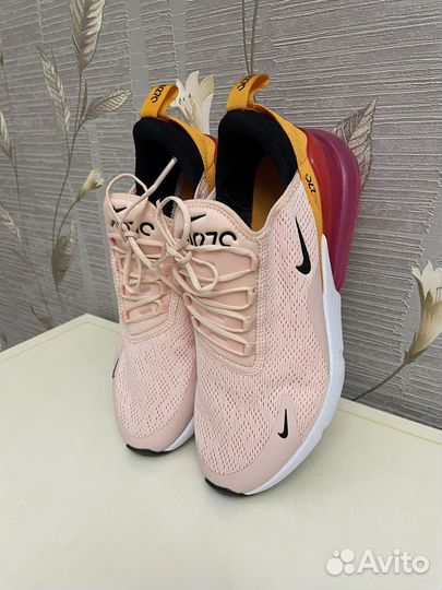 Кроссовки nike air max 270