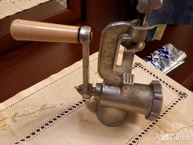 Мясорубка ручная бу купить в Санкт-Петербурге | Товары для дома и дачи ...