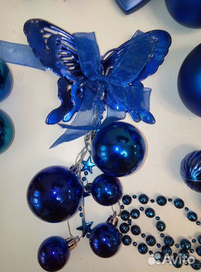 Новогодние игрушки на ёлку