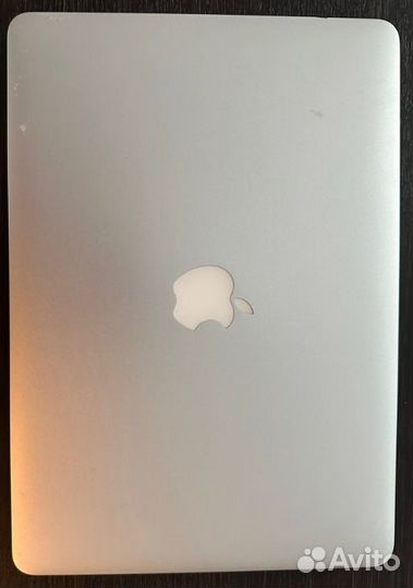 MacBook Air (13 дюймов, начало 2015 г.)