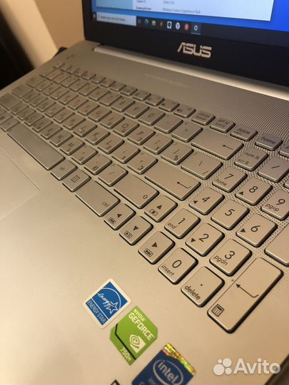 Быстрый ноутбук asus N550J (Intel i7)