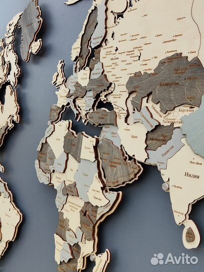 Карта мира из дерева (панно на стену)