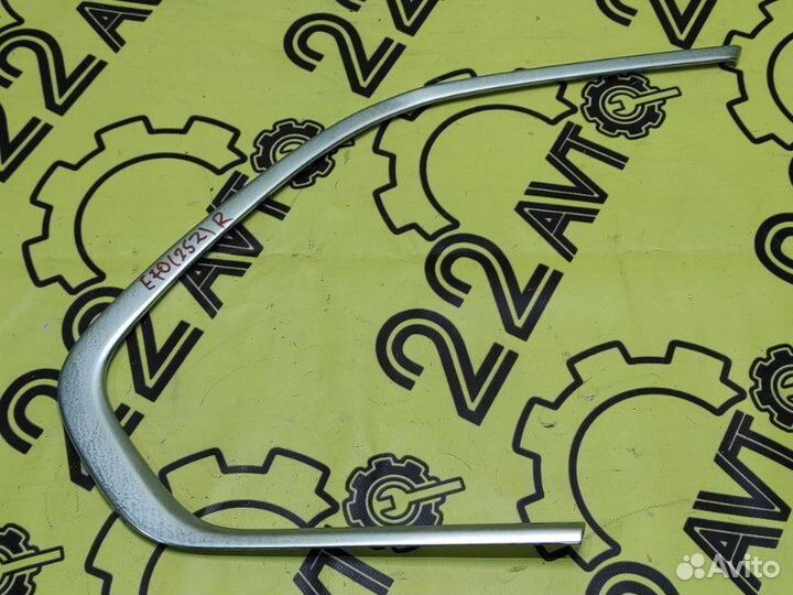 Молдинг форточки задний правый Bmw X5 E70 2008