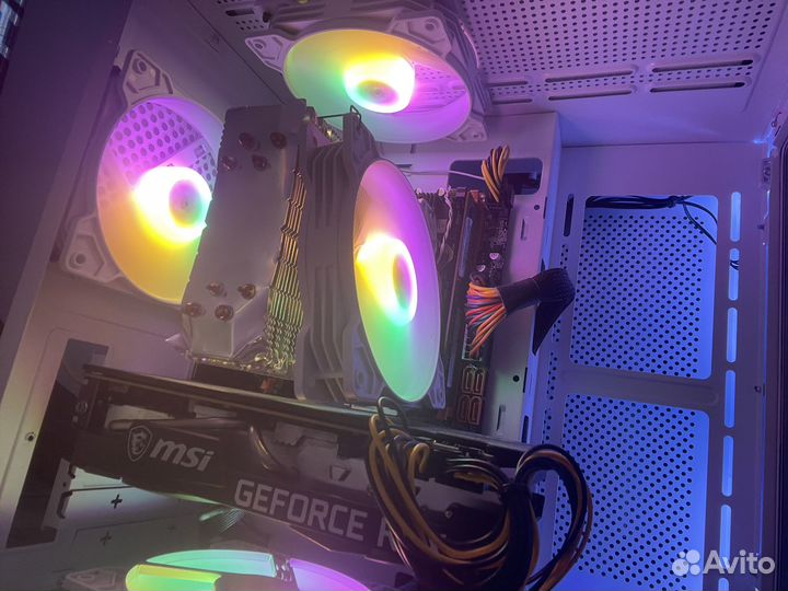 Игровой пк аквариум белый