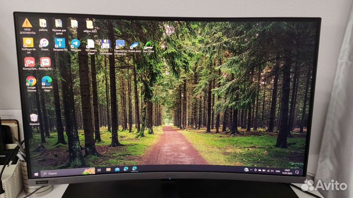 Монитор игровой Samsung Odyssey 240 Hz C27RG50FQI