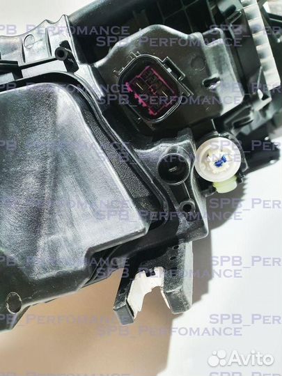 Audi A6 C8 18-24 фара правая full LED Matrix