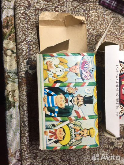 Модель автомобиля ретро