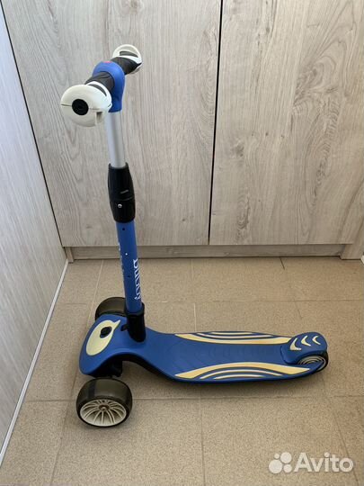 Самокат детский трехколесный