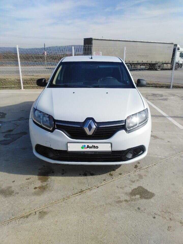 Renault Logan: фото владельца