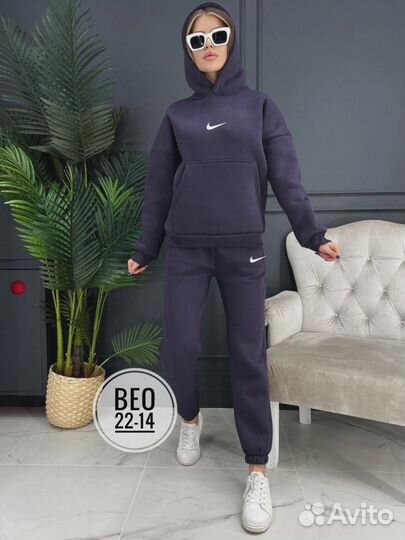 Женский спортивный костюм тёплый