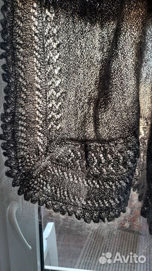 Новый пуховый платок. Тёмно серый, 135 на 135