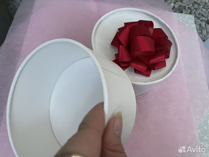 Коробка от конфет рафаэлло круглая с бантом