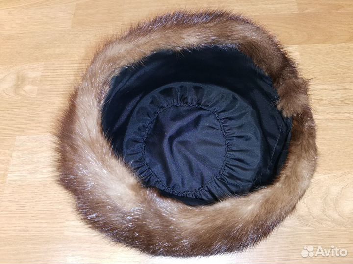 Шапка женская коричневая норка