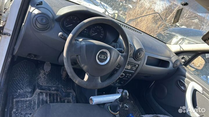Панель в сборе на LADA ларгус