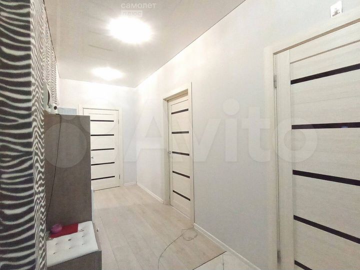 3-к. квартира, 84 м², 2/9 эт.