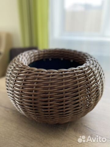 Вазон для растений